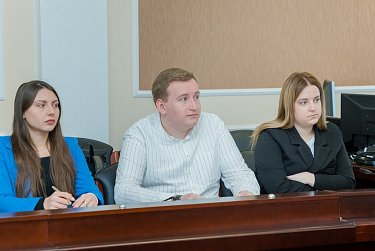 Молодежный парламент готовится к первому заседанию